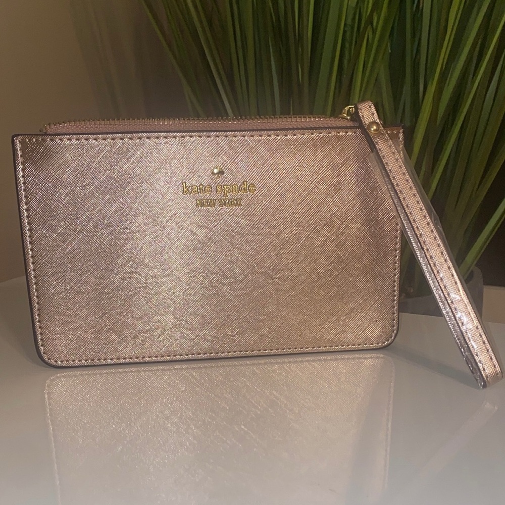 ♠️Kate Spade New York ♠️Wrist Wallet NWT!
